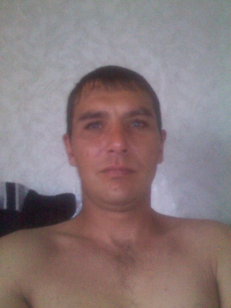  11813624  , 46 ,    