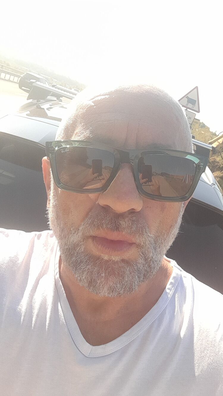  ,   Adrian, 50 ,   ,   