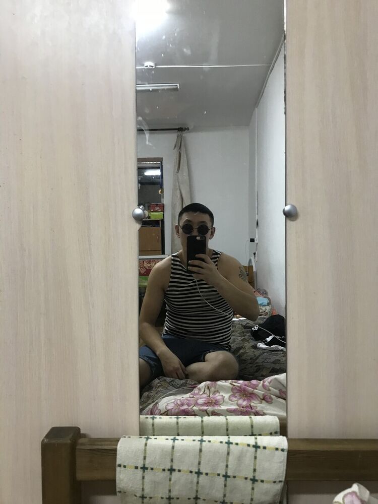 ���� 21556704 ������� ����, 37 ���, ���� ���������� � �������