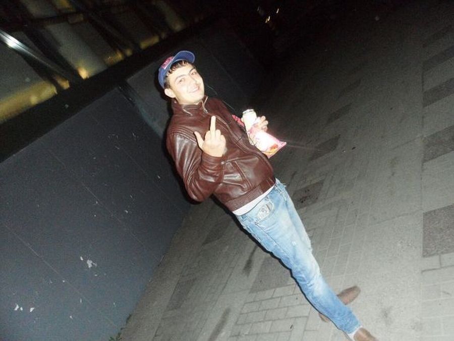  6894724  , 34 ,    -