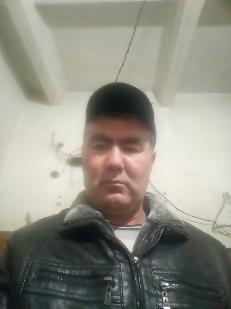  18238804  , 53 ,    