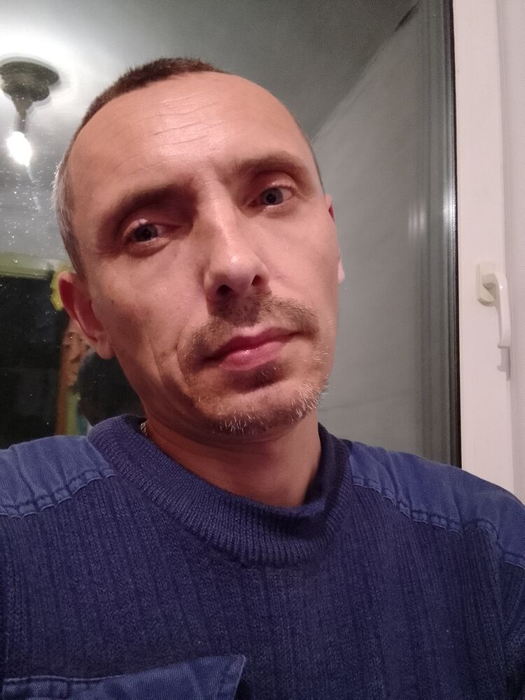  38952174  , 40 ,    