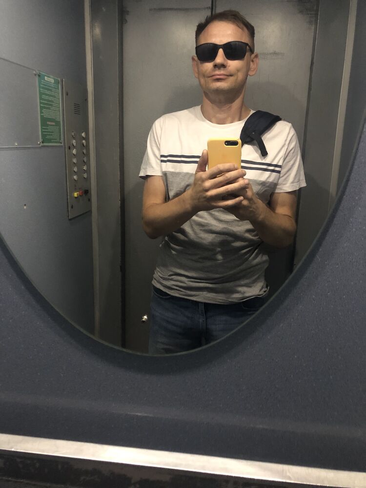  44911944  , 39 ,    