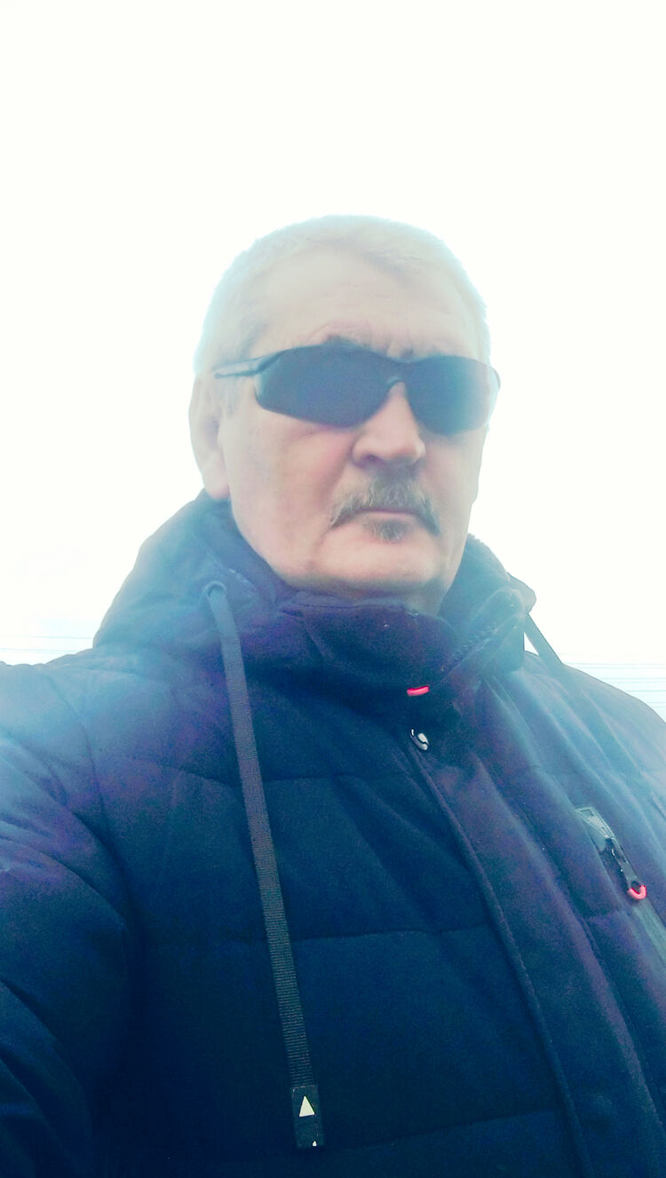  40196894  , 61 ,    