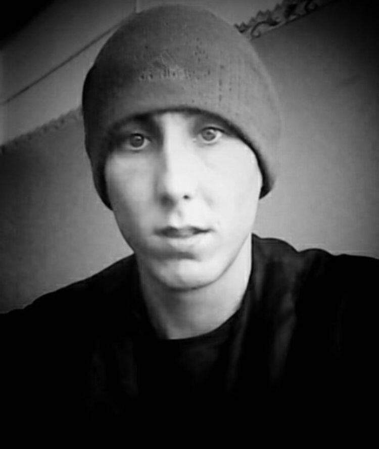  --,   , 34 ,   