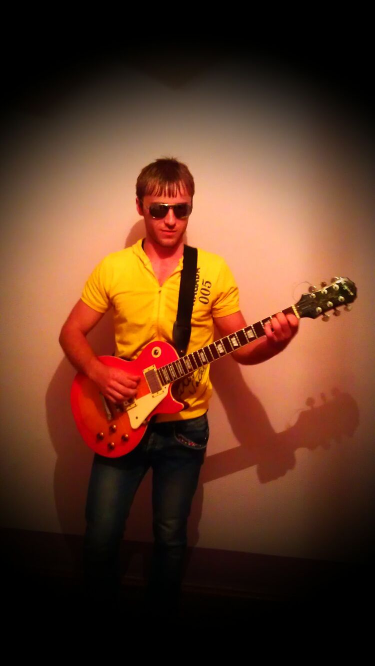 ���� 25043744 ������� �������, 37 ���, ���� ���������� � ����������