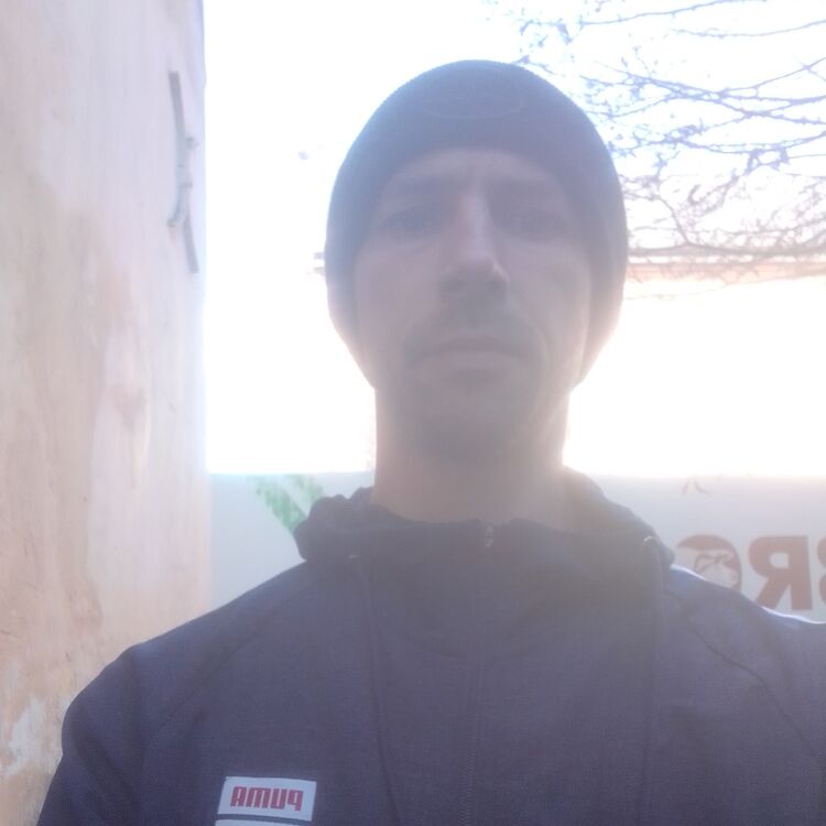  47610304  , 40 ,    