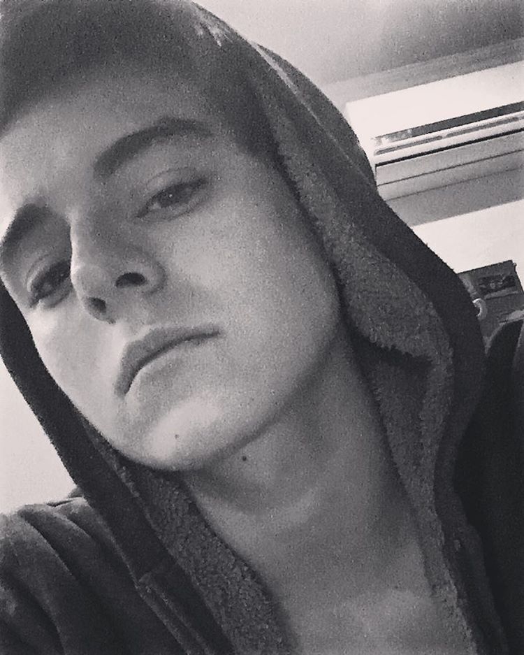  8322094  , 29 ,    -