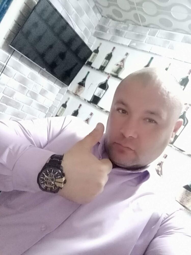 ���� 19453624 ������� ������, 44 ����, ���� ���������� � ����������