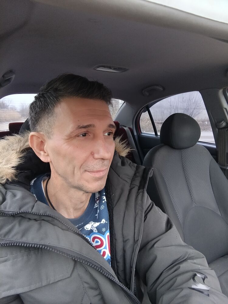  53594384  Oleg, 50 ,    