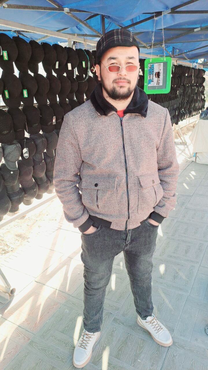  33243154  BIGOV, 27 ,    