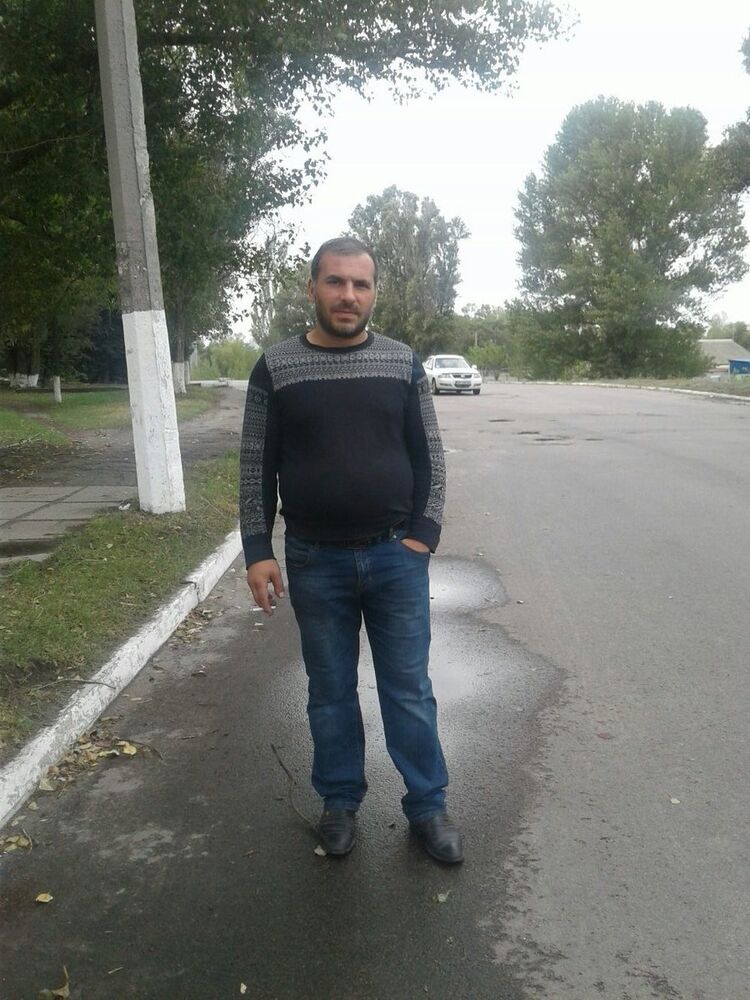  ,   Arman, 39 ,     , c 