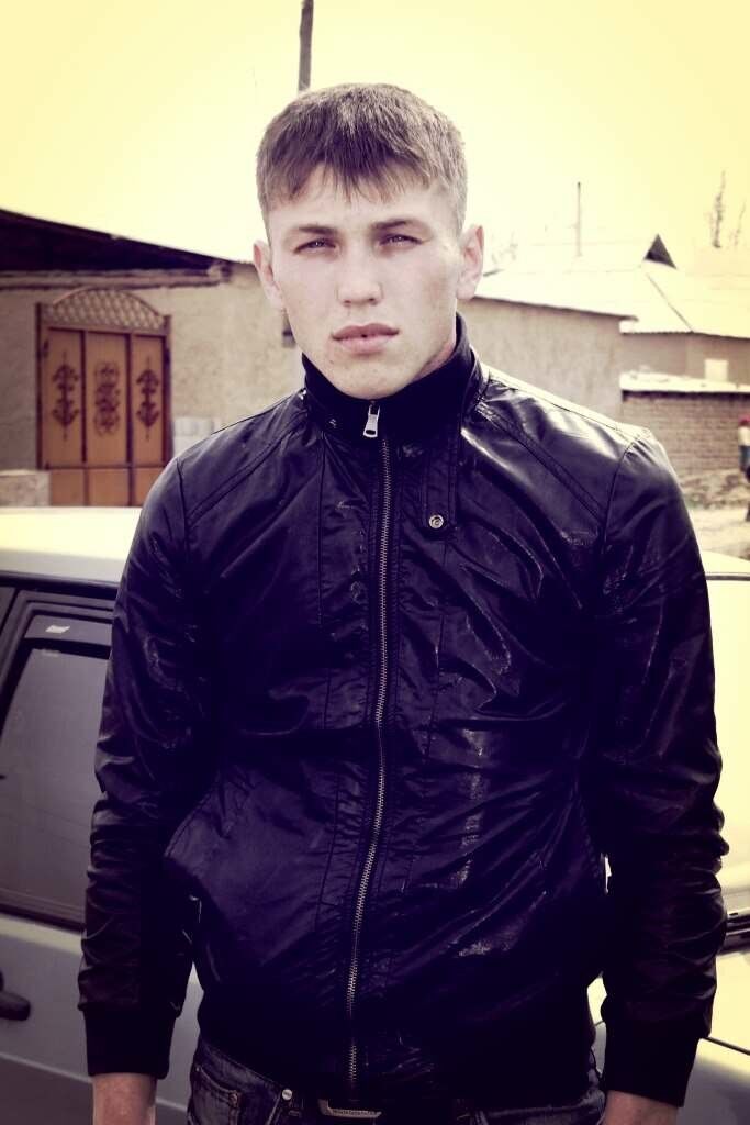  ,   Ruslan, 36 ,   ,   , c 