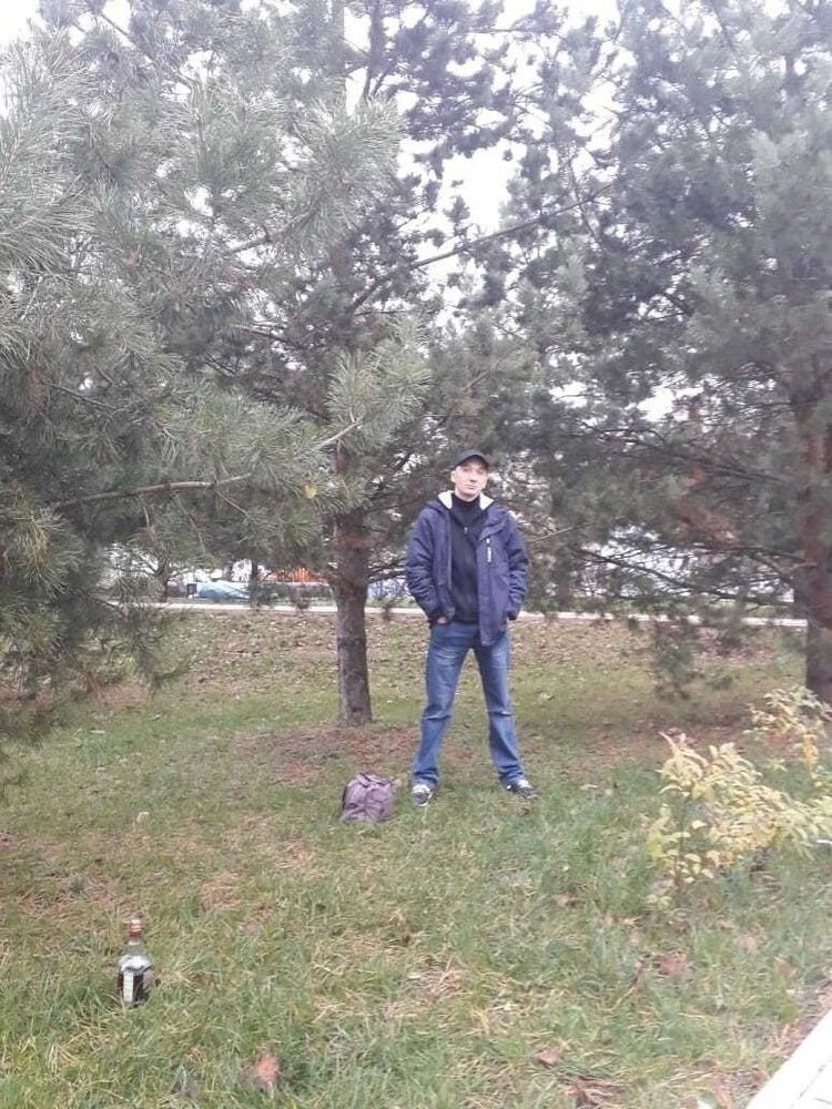  18252804  , 40 ,    