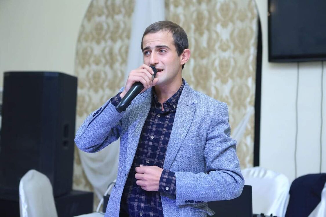  ,   Arman, 30 ,   ,   