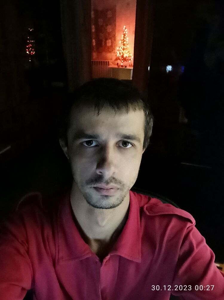  41851894  , 33 ,    