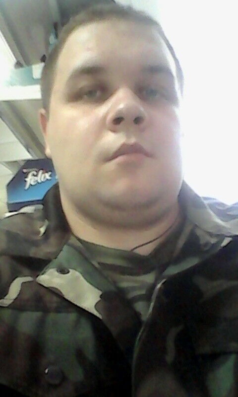  ,   Oleg, 31 ,   