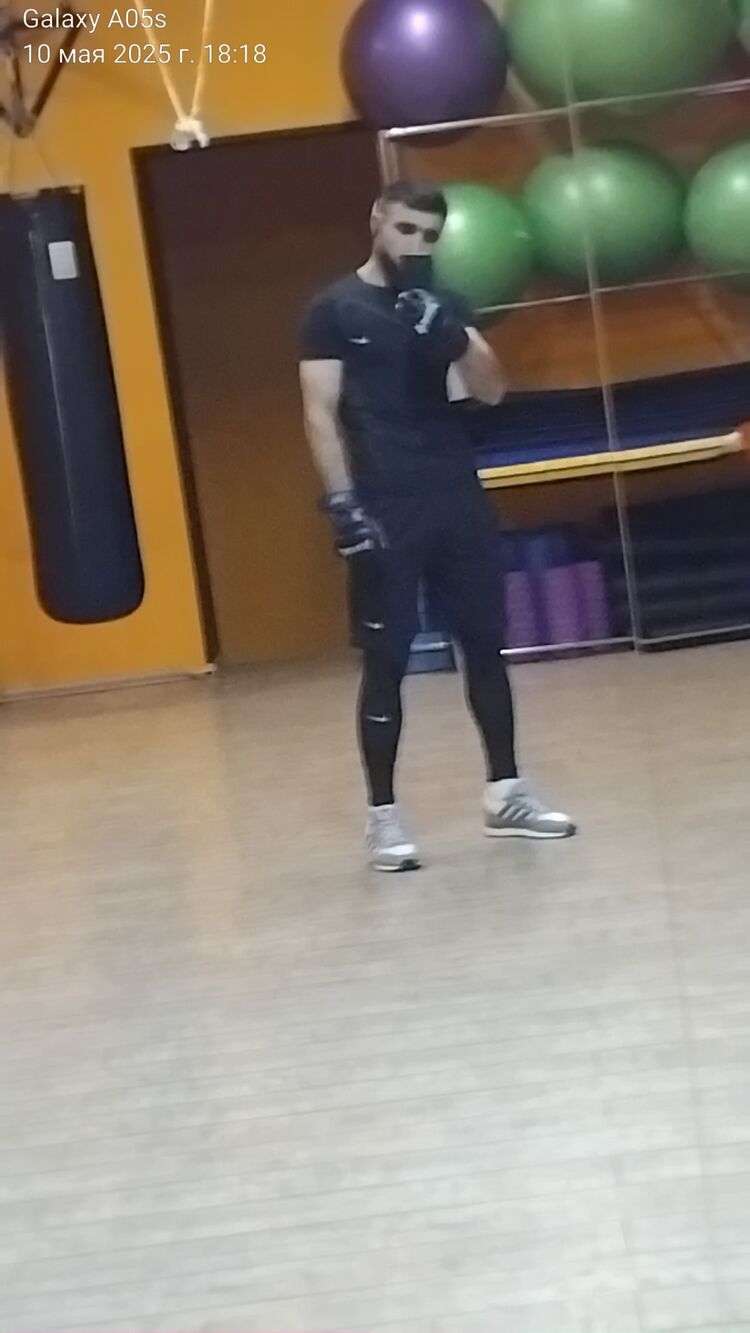  ,   Fozilov, 33 ,   ,   