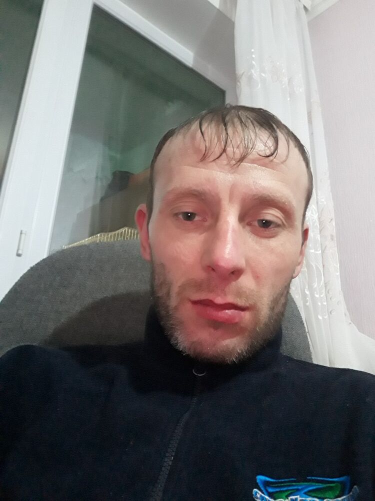  ,   Sasa, 43 ,     , c 