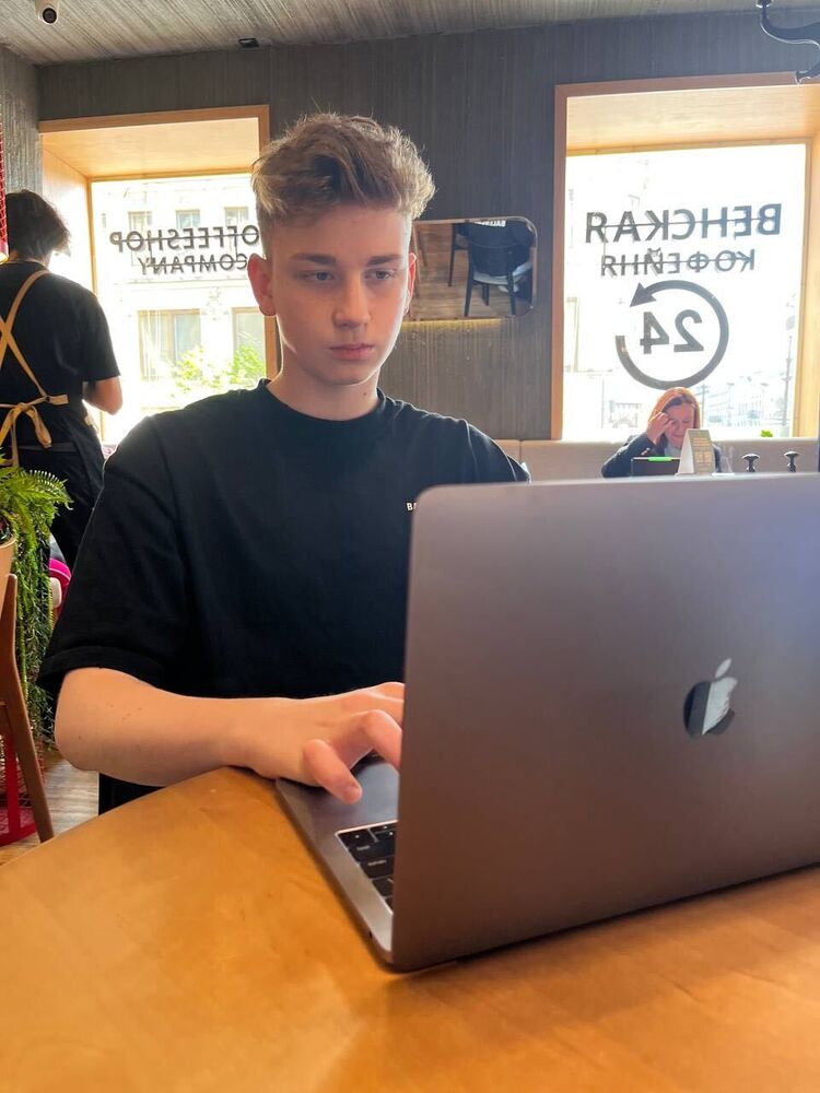  -,   , 21 ,   ,   