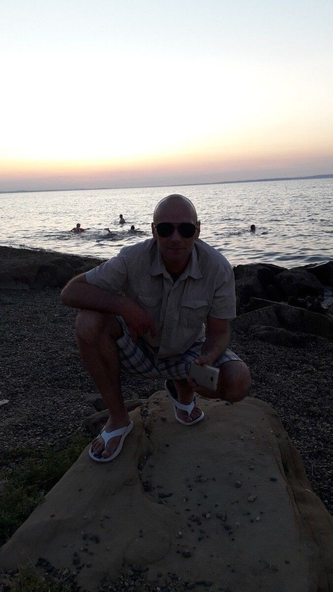  ,   Aleksandr, 80 ,  