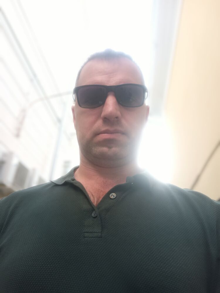  ,   Dima, 44 ,   ,   , c , 