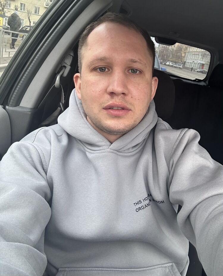  42848584  , 31 ,    