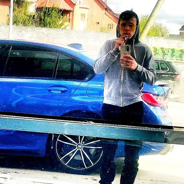  26697834  Leonid, 30 ,    