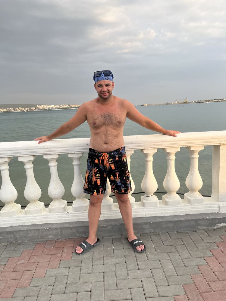  54749514  , 35 ,    --