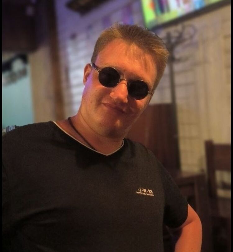  44753134  Andrey, 28 ,    