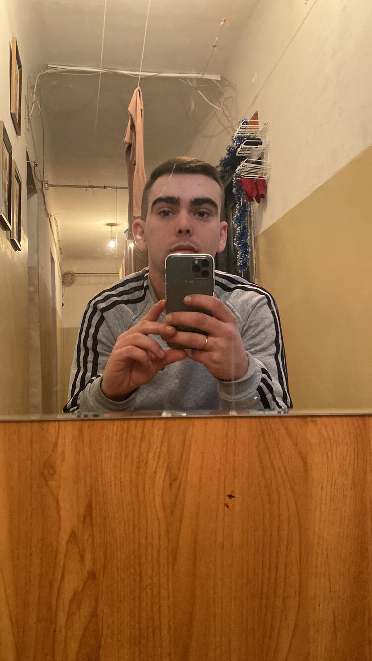  33148804  , 25 ,    
