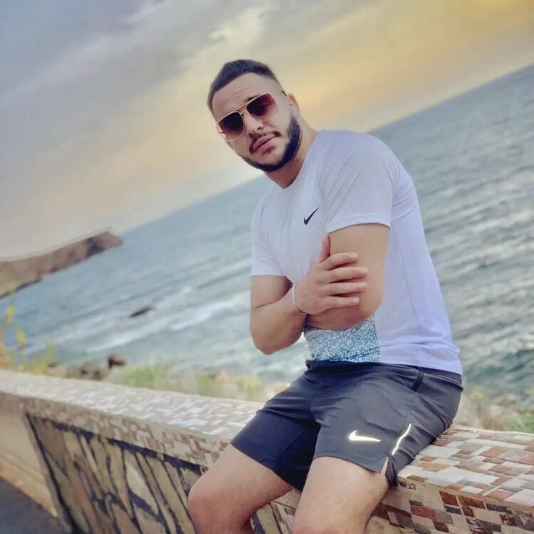  Oued Sly,   Zaki RBH, 24 ,   ,   
