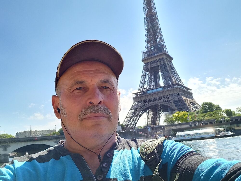  ٸ,   , 52 ,   ,   