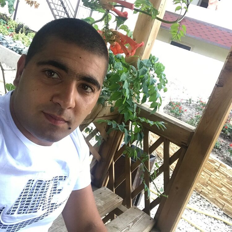  ,   Arsen, 33 ,   