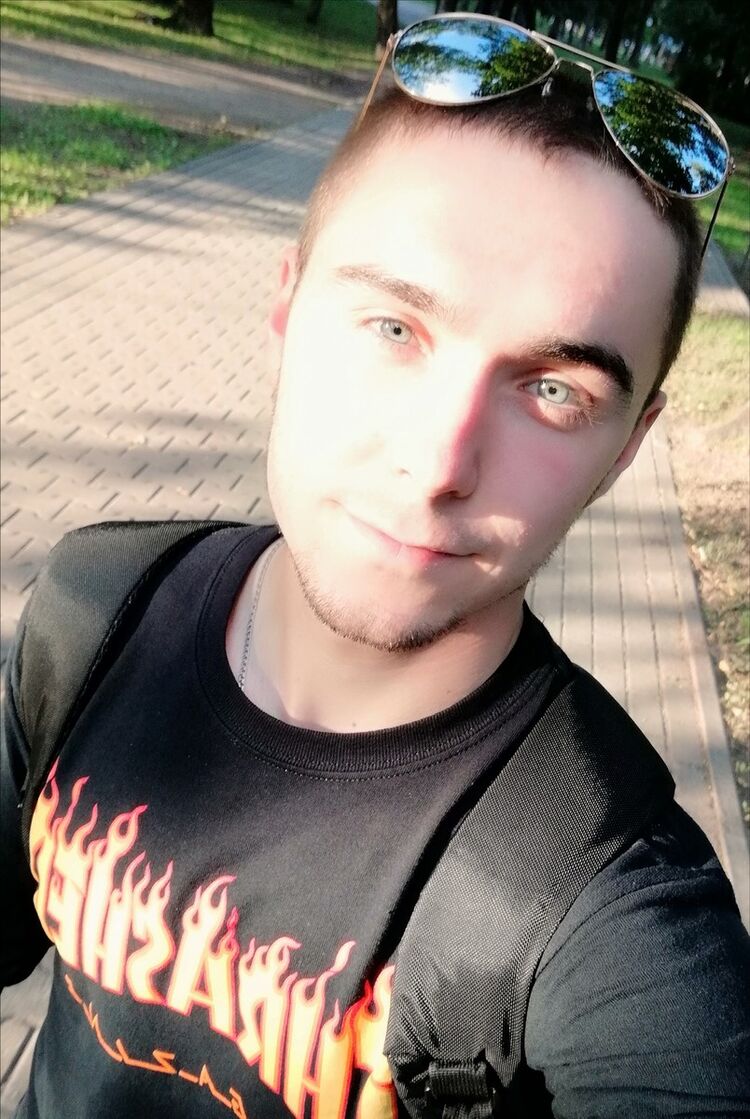  13305304  , 27 ,    