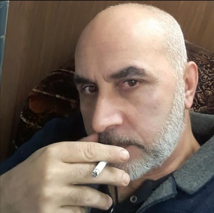  42686714  , 52 ,    