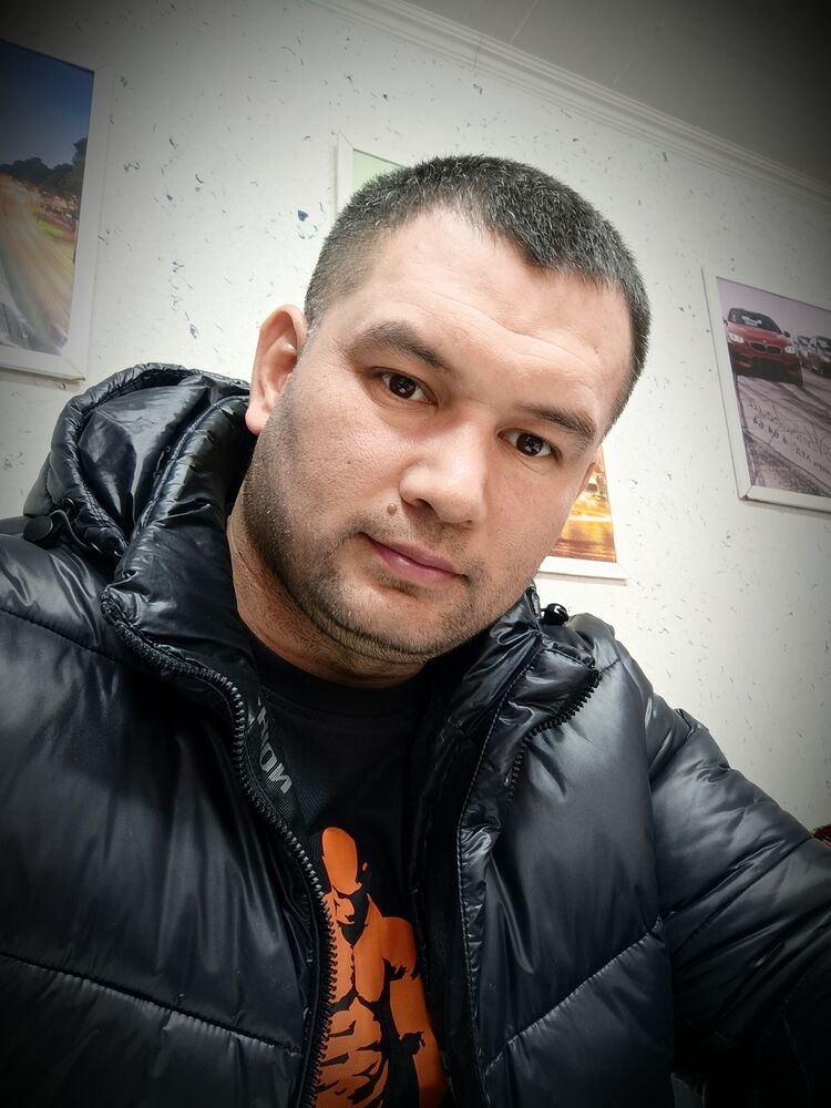  49496714  , 37 ,    