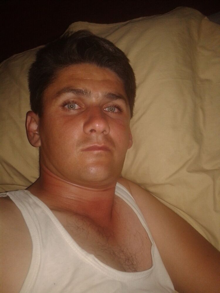  ,   Ymed, 33 ,   