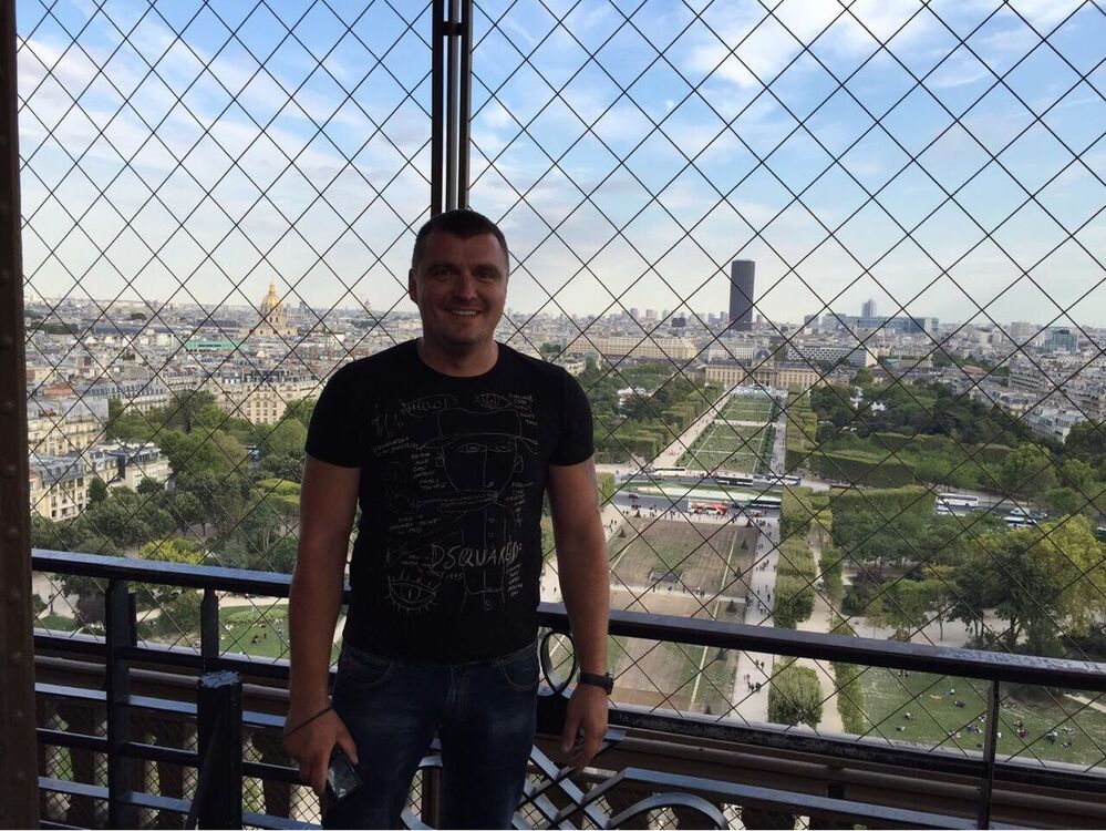  ,   Alex, 44 ,   ,   , c 