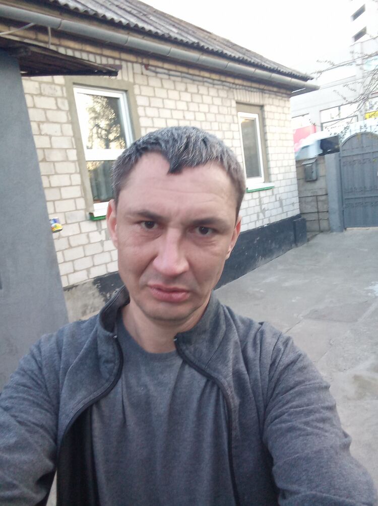  42459724  , 40 ,    