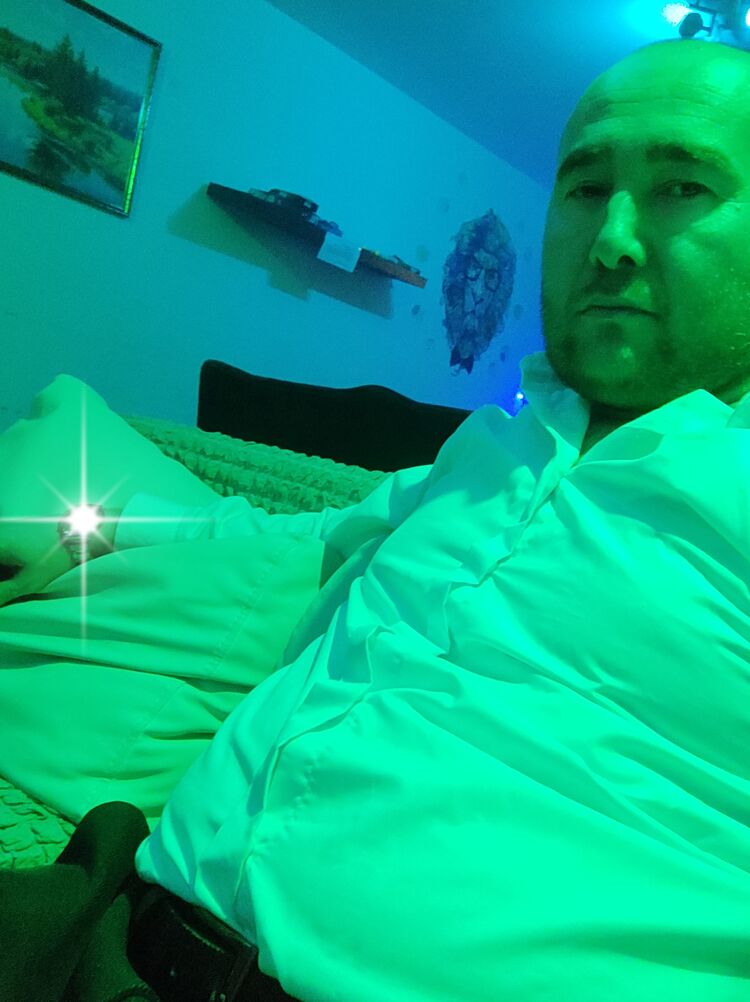  44061864  , 36 ,    Diez
