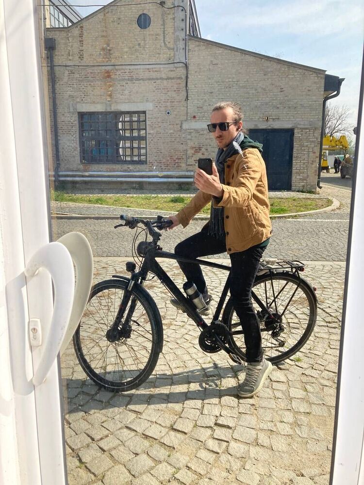  ,   Konstantin, 40 ,   ,   , c , 