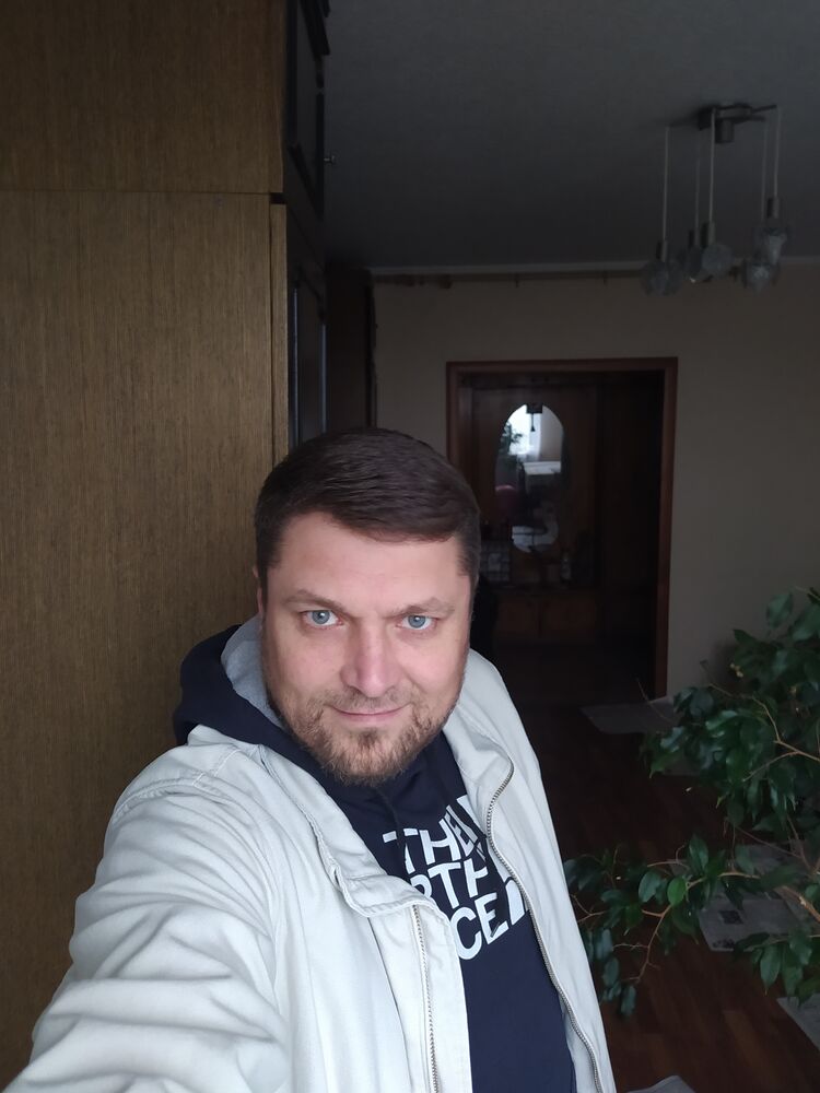  29955704  , 40 ,    