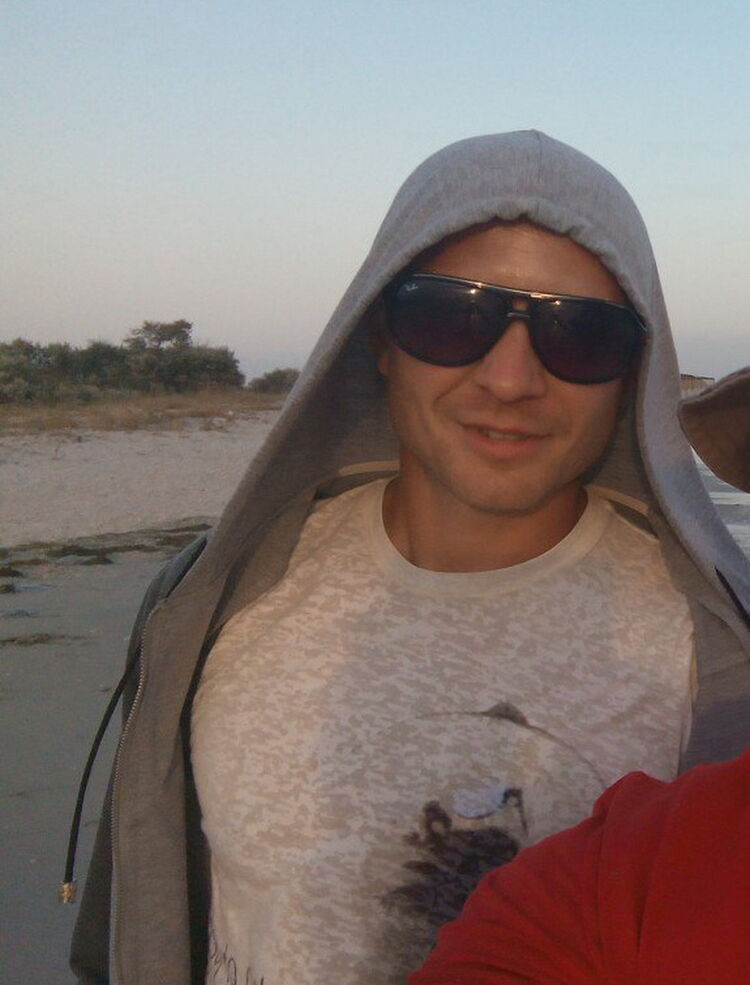  ,   Slavi, 41 ,   ,   , c 