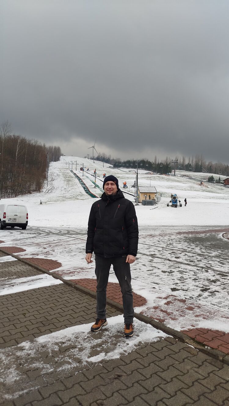  50549924  , 39 ,    Czestochowa