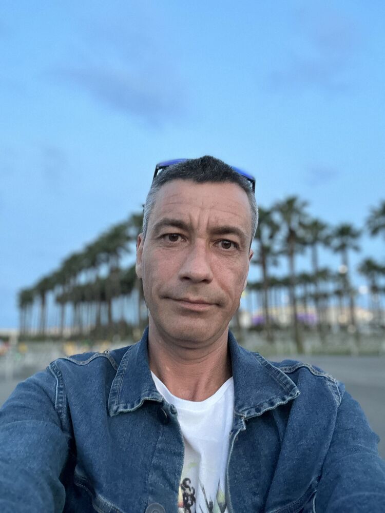  38299334  , 42 ,    