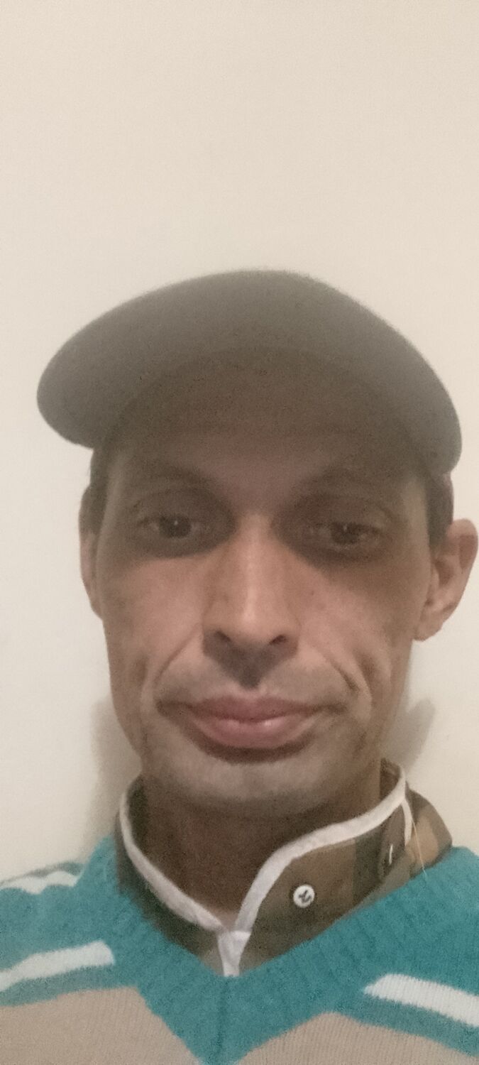  47218464  Serdar, 45 ,    