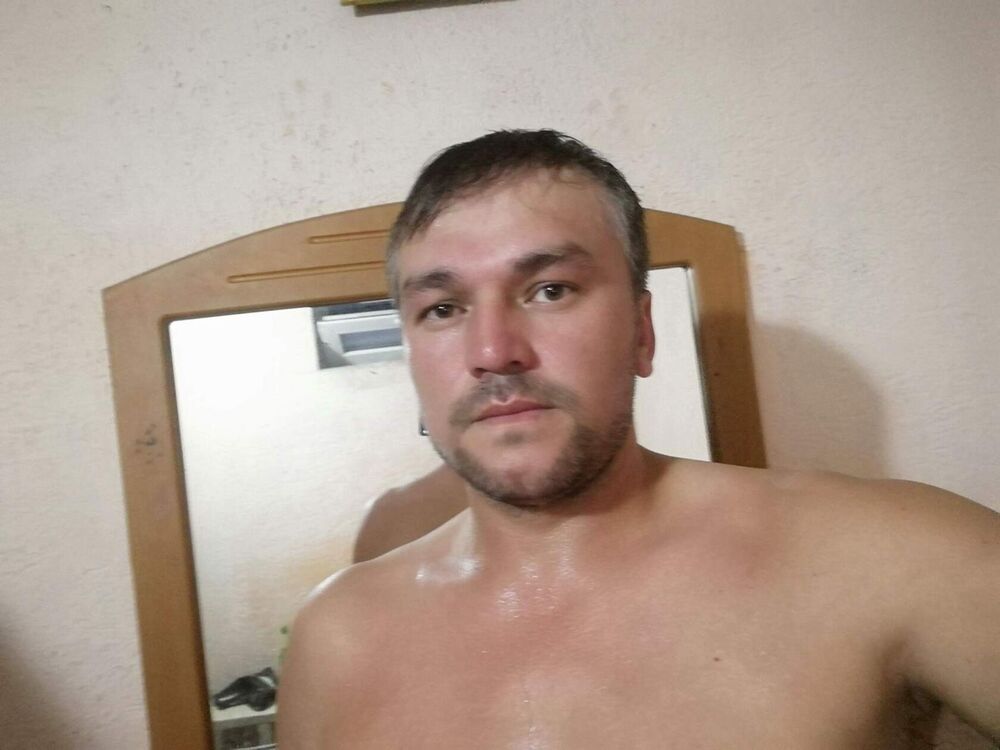  28937734  , 42 ,    