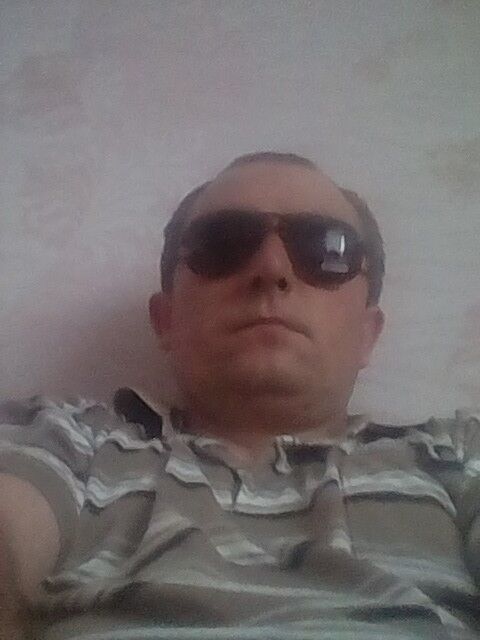  13688674  , 42 ,    