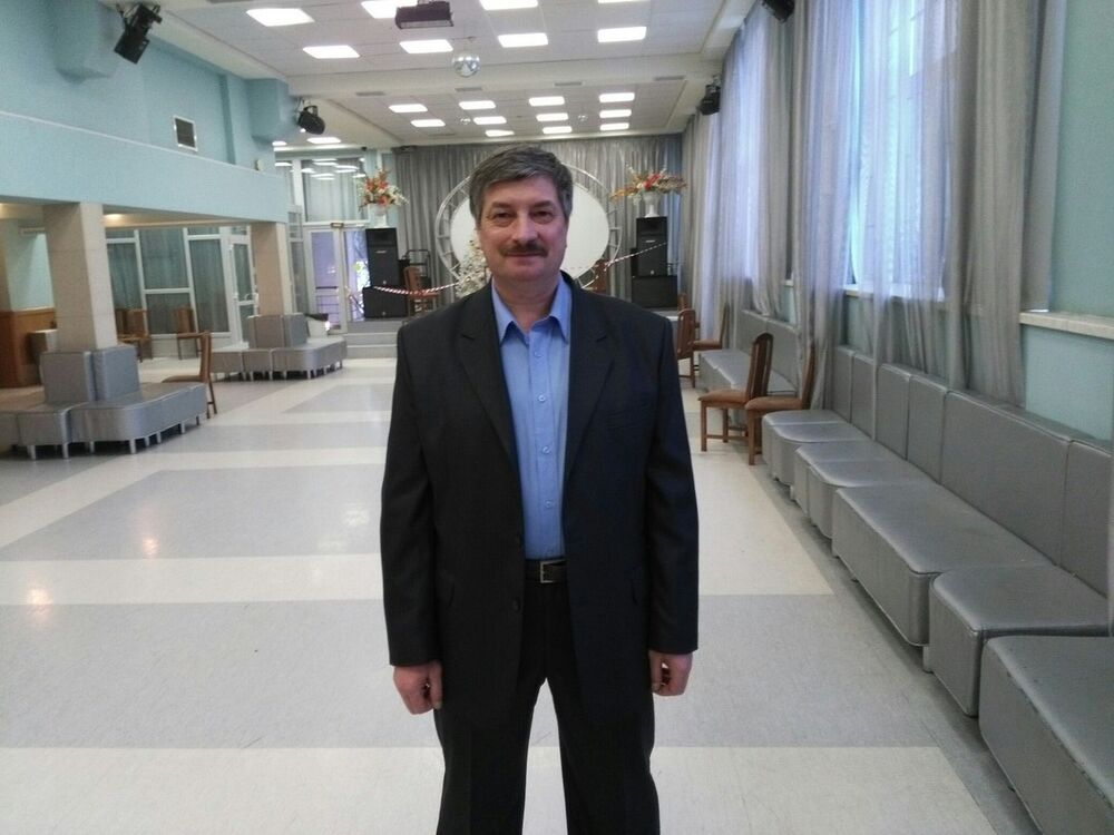  8636214  , 62 ,    -